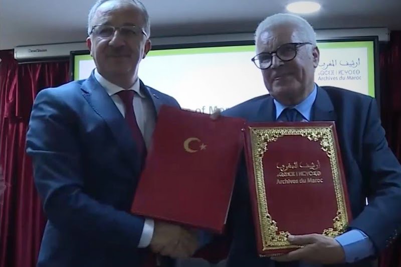 Coopération entre les Archives du Maroc et les Archives de la Türkiye. Les deux directeurs des archives nationales actent l'accord