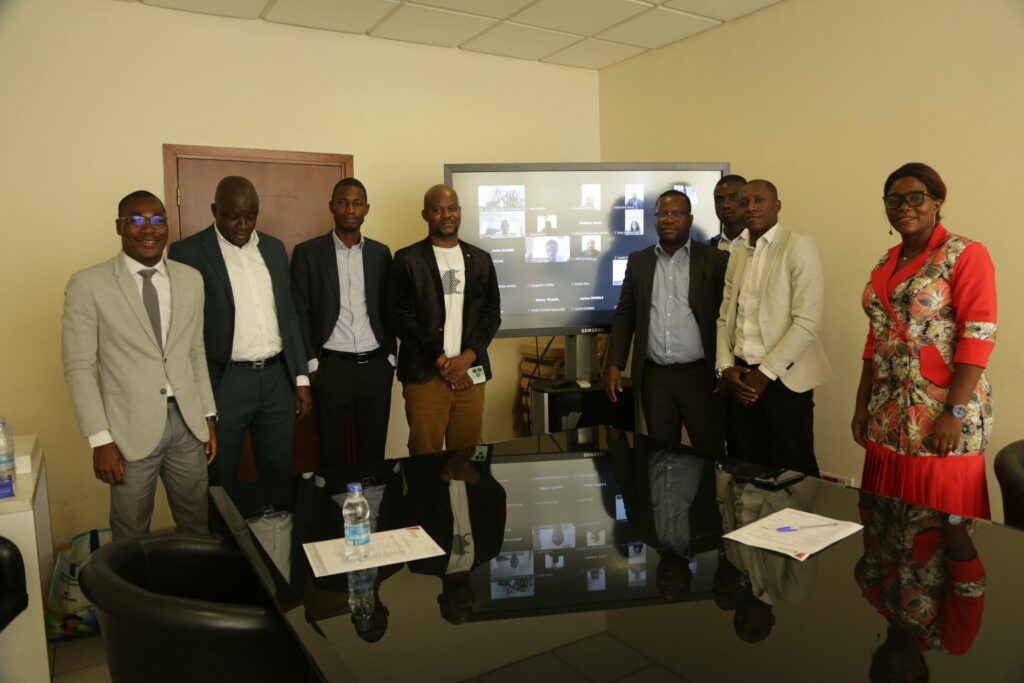 photo d'ensemble du lancement du Portail africain des durées de conservation des documents administratifs.