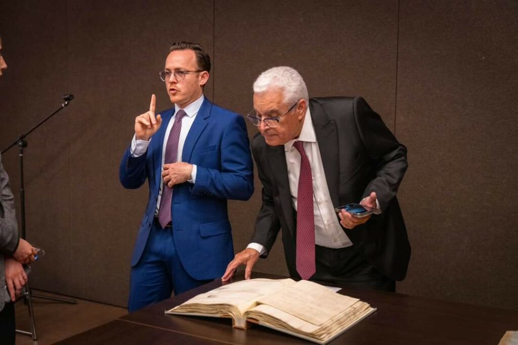 Signature d’un MoU entre le Maroc et le Royaume-Uni, visite exposition